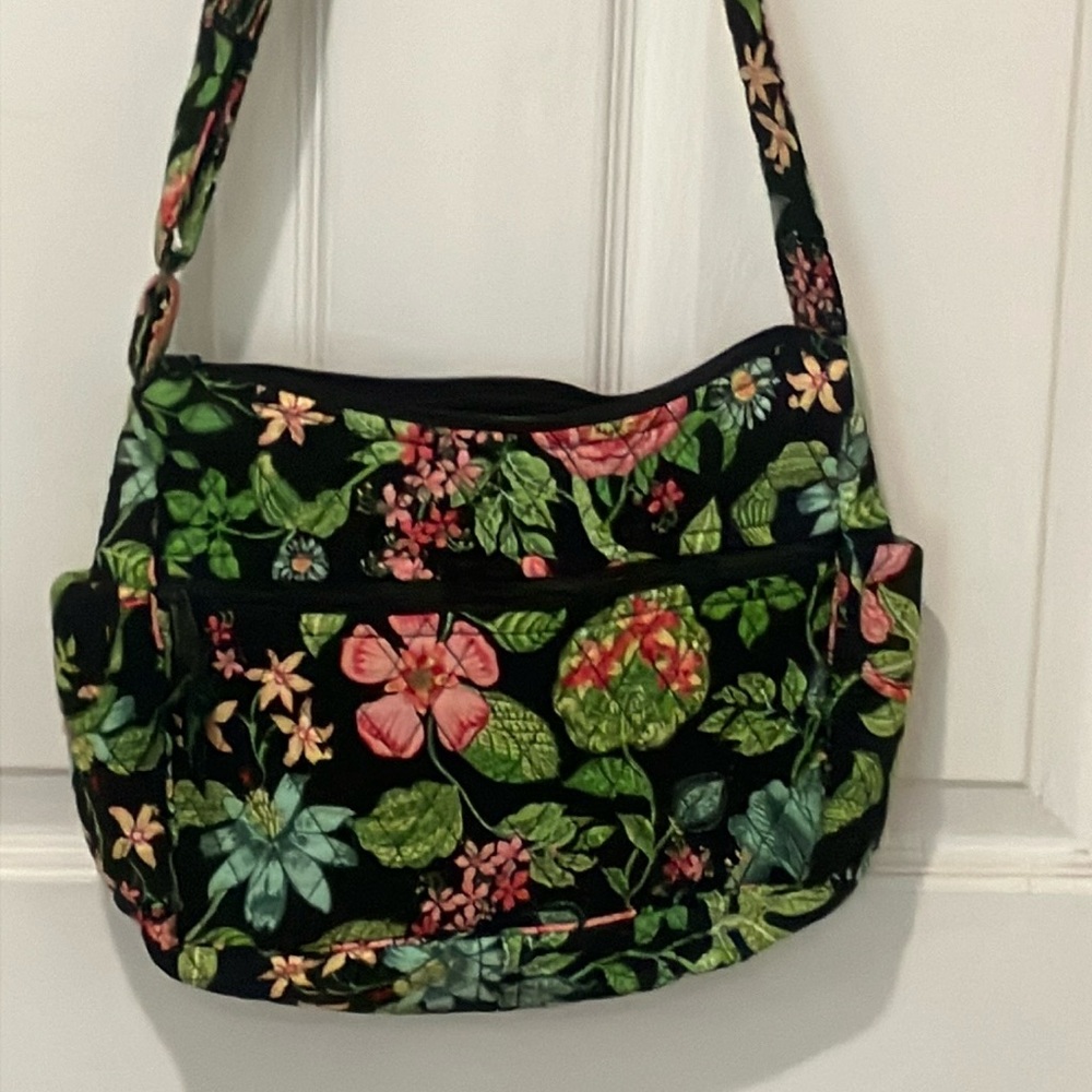 Vera Bradley Floral Shoulder bag never worn e